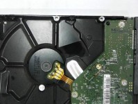 WD5000AAKX硬盘性能与可靠性评测（领先技术保障数据安全，满足高速存储需求）