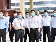 李铭致——一个耀眼的名字（李铭致的传奇人生与成就）