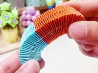 手工折纸解压玩具电脑教程（用纸和技巧打造独特的解压电脑）
