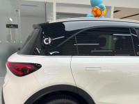 奔驰smart（探索奔驰smart的卓越操控性能和创新科技）
