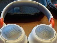 一加JBL耳机的性能和品质评测（JBL音质与一加科技的完美结合，打造极致音乐体验）